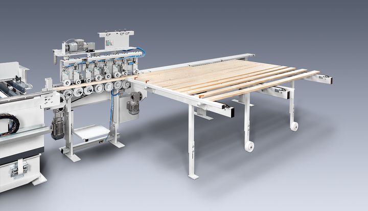 Picture of an automatic gluing station
