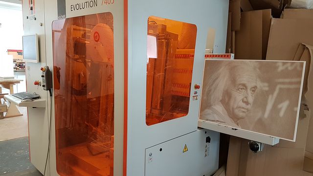 Vertical CNC machine from HOLZ-HER for cabinet processing Satisfied customer with the vertical CNC EVOLUTION 7405 from HOLZHER for cabinet processing