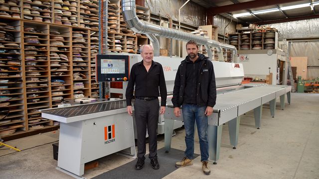 Kunde Walls Bros HOLZHER Australien mit Kantenanleimmaschinen ACCURA und SPRINT